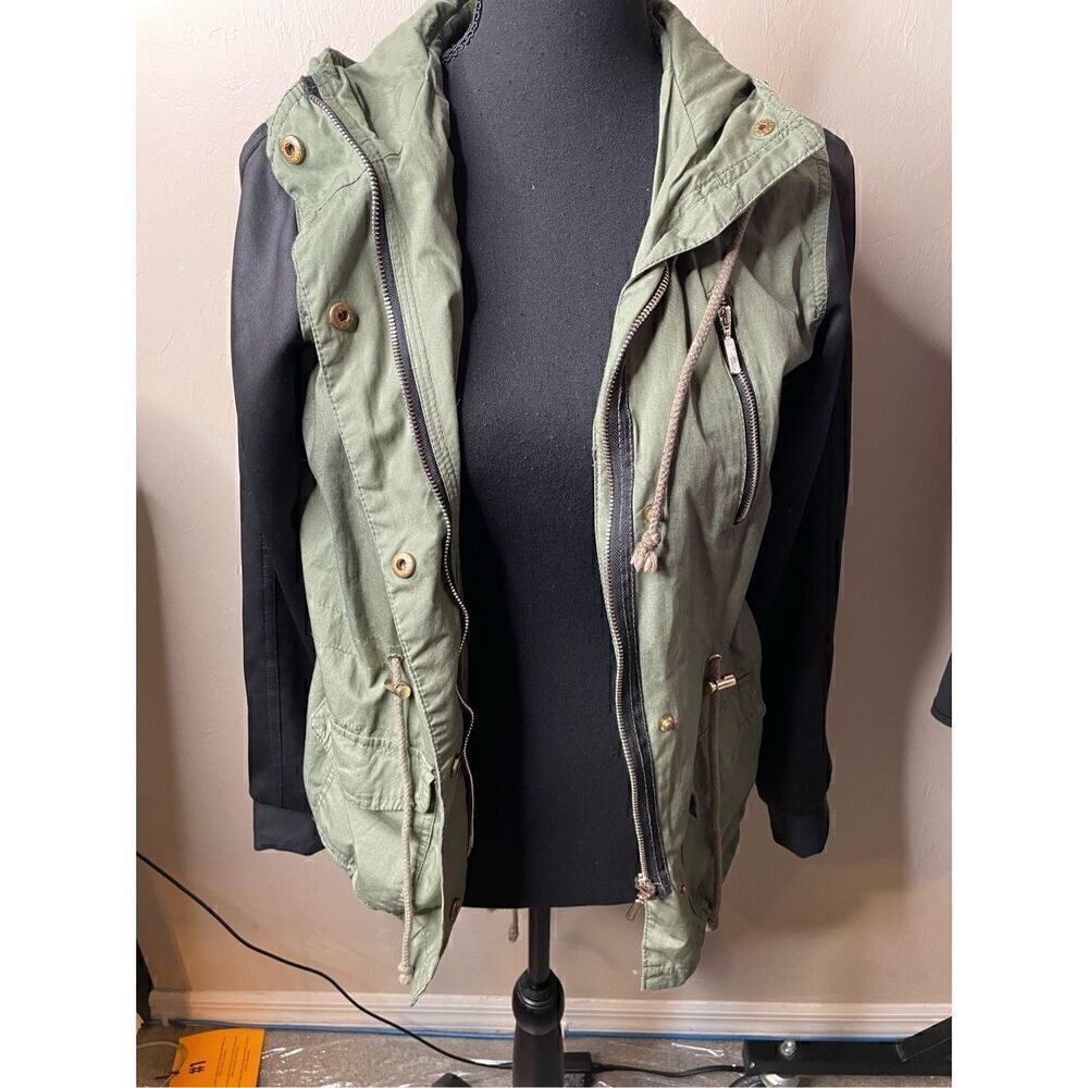 Seventeen Women’s Hooded Green and Black Jacket-SMALL